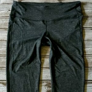 ATHLETA Black Capri Legging SIZE M